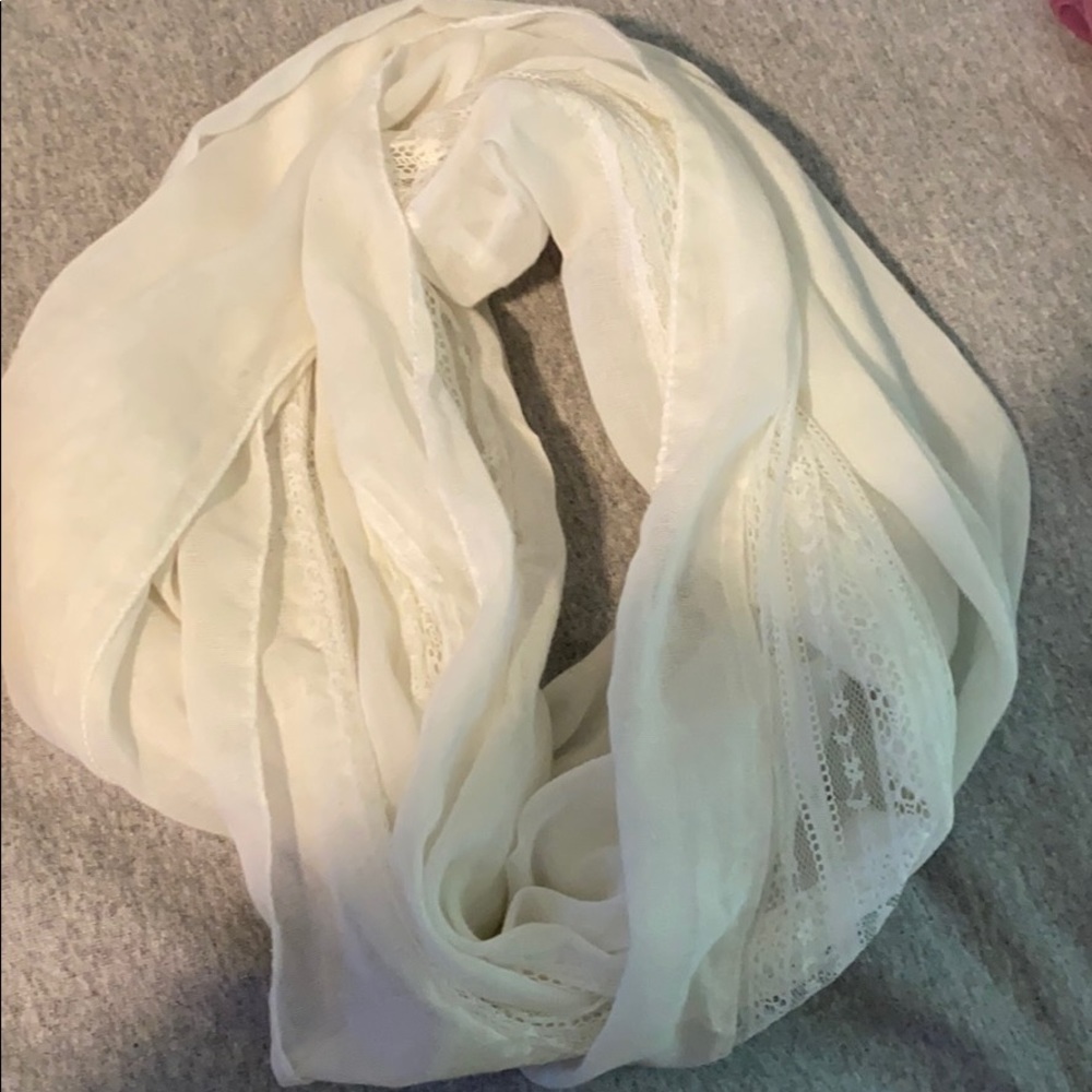 White infinity scarf